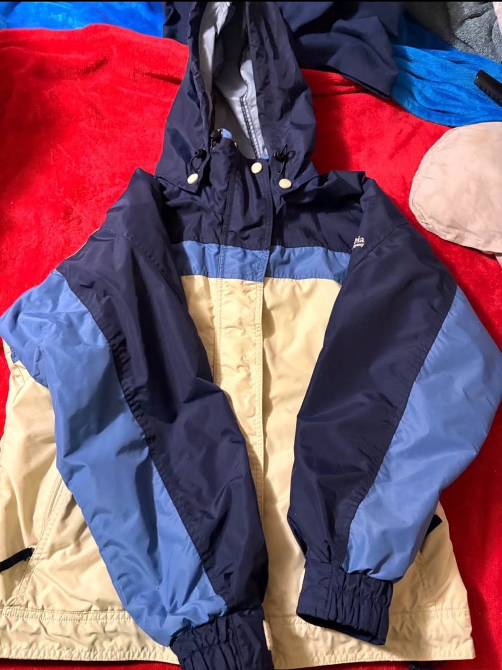 Colorblock Hooded Windbreaker Jacket in Navy, Light Blue & Beige